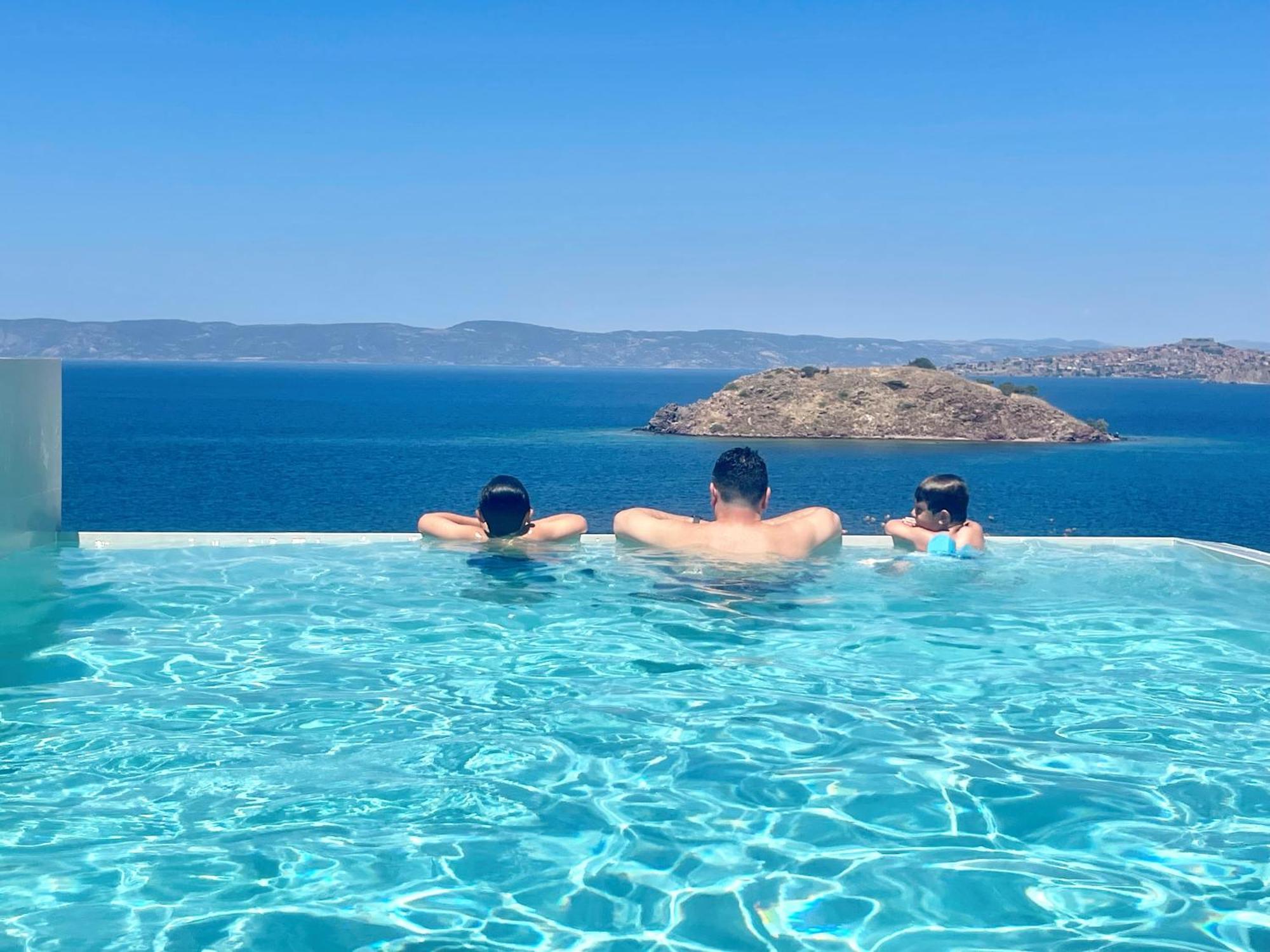 Eleia Seafront Rooms & Villas Petra  Luaran gambar