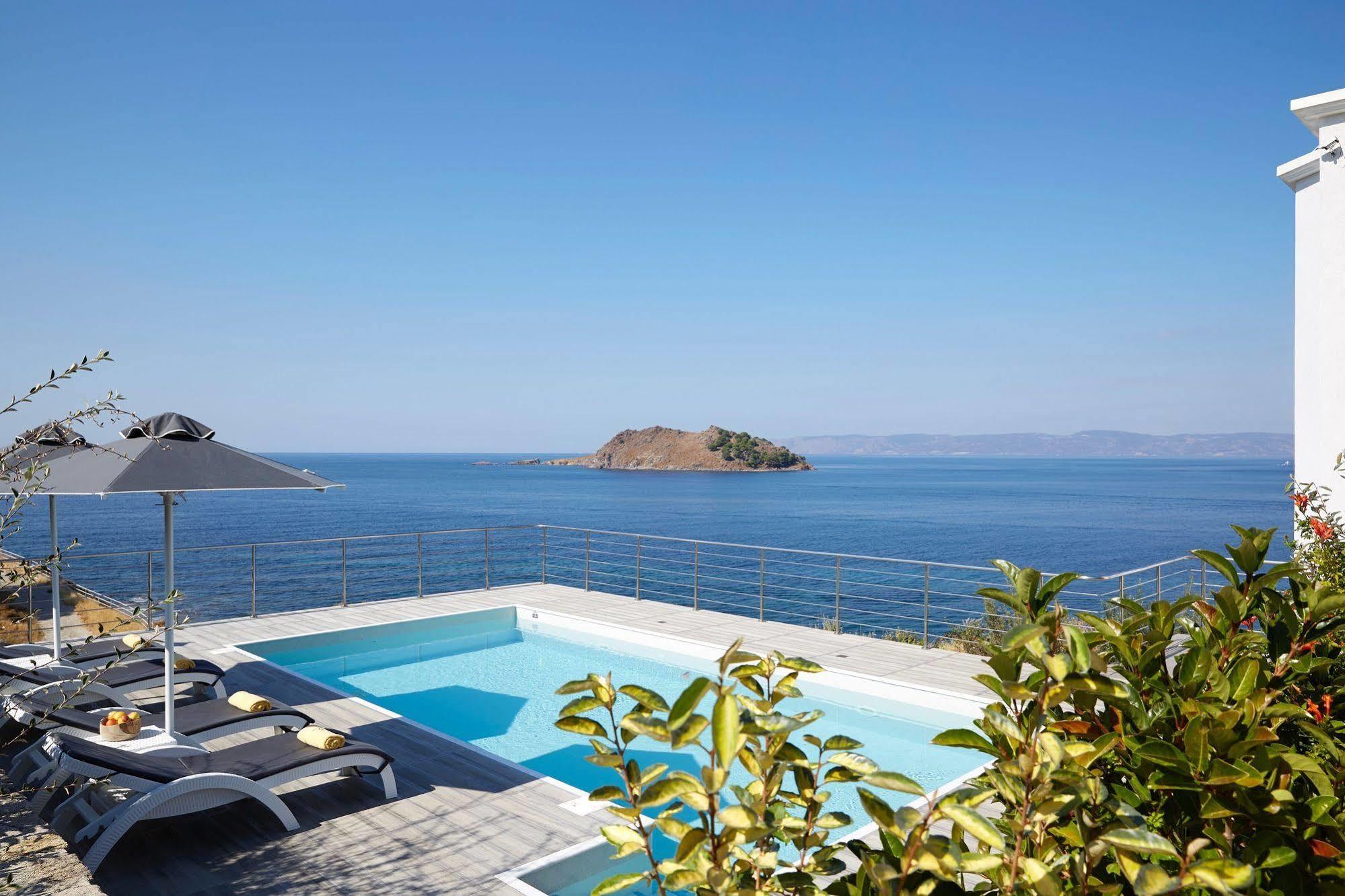 Eleia Seafront Rooms & Villas Petra  Luaran gambar